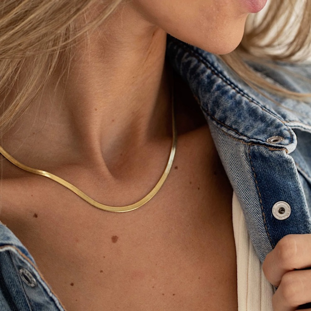⚜️𝟯𝟬%𝗢𝗙𝗙 𝗯𝘂𝗻𝗱𝗹𝗲𝘀 𝟯+⚜️ NEW Herringbone Chain Stainless Steel Necklace - Picture 7 of 12